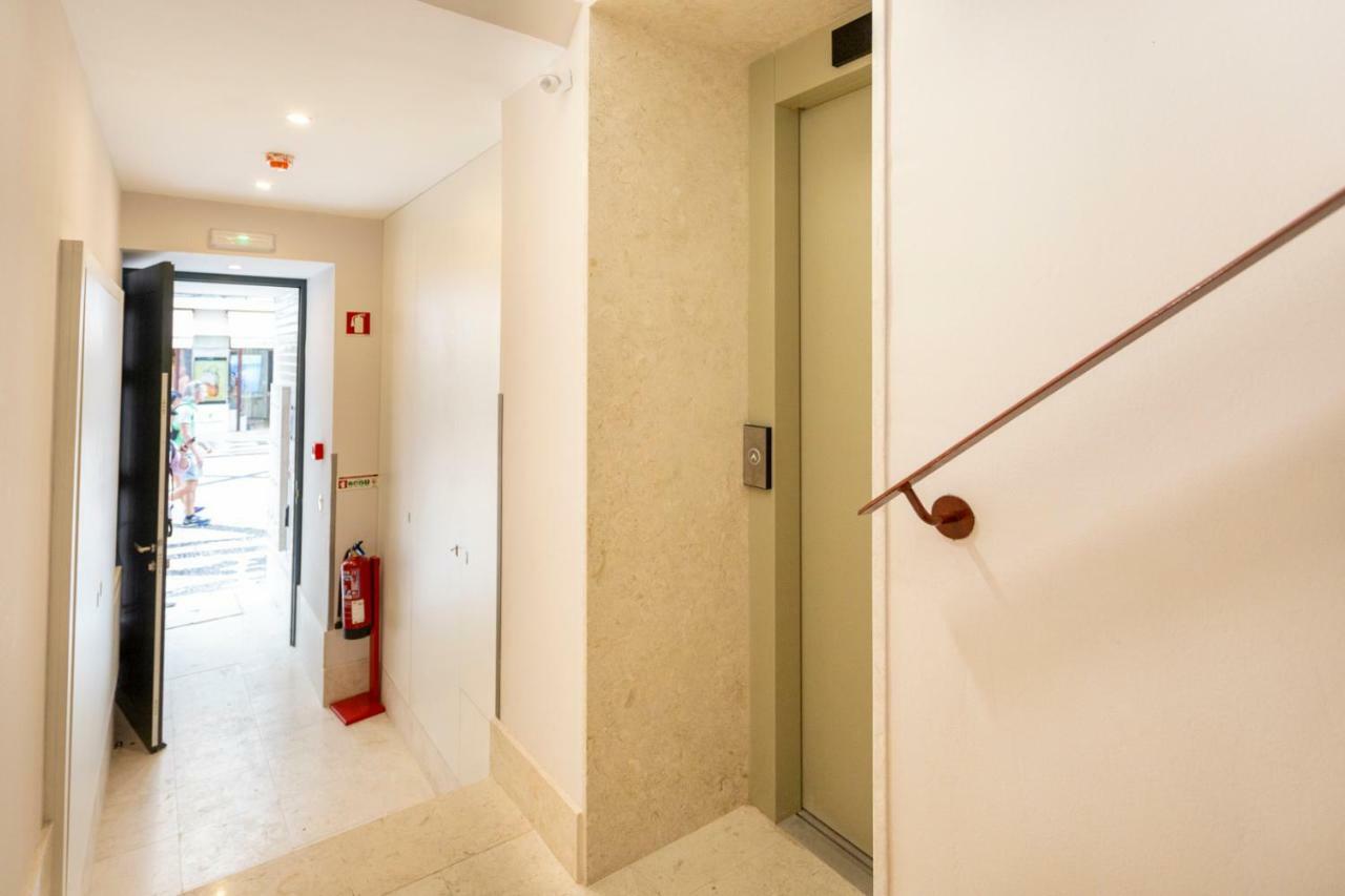 Joivy Wonderful 2Br Flat In The City Centre Lisbon Luaran gambar