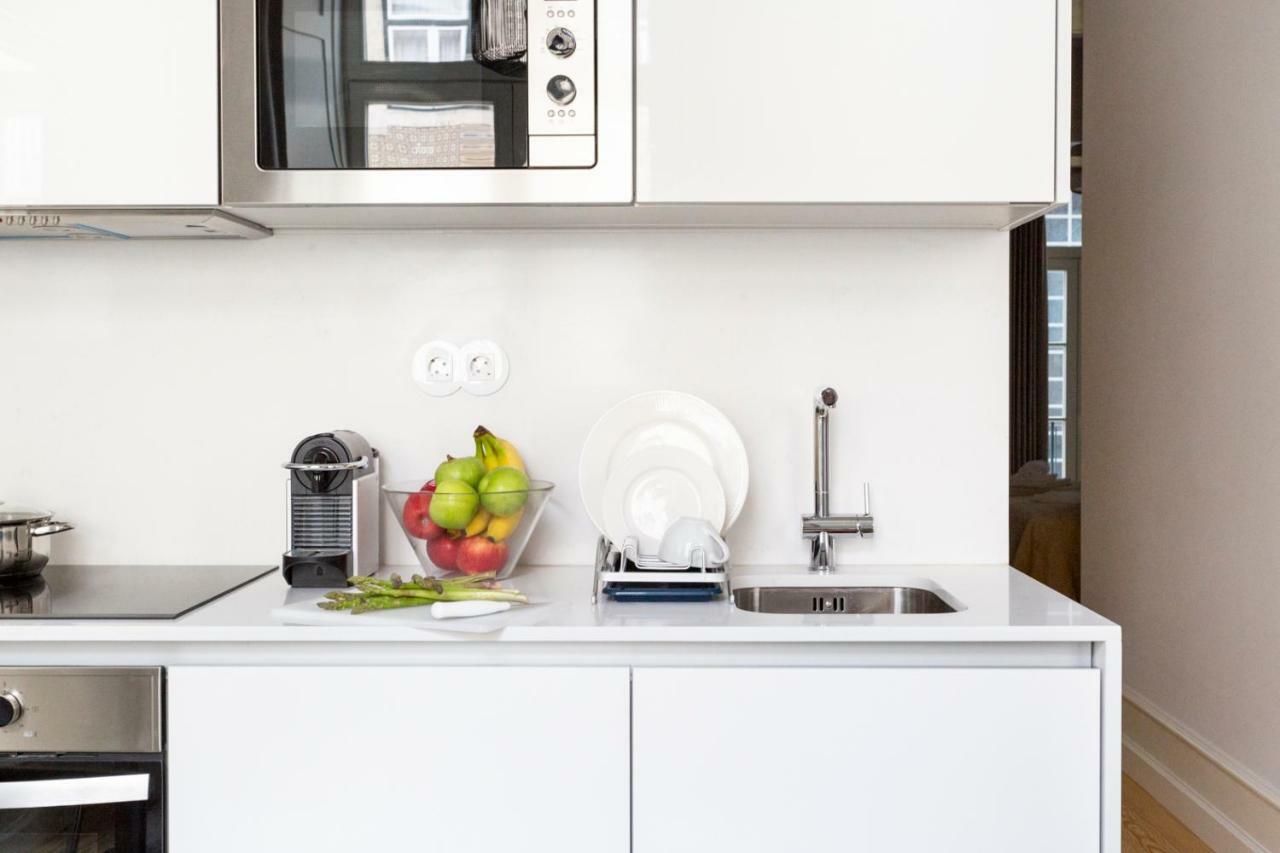 Joivy Wonderful 2Br Flat In The City Centre Lisbon Luaran gambar
