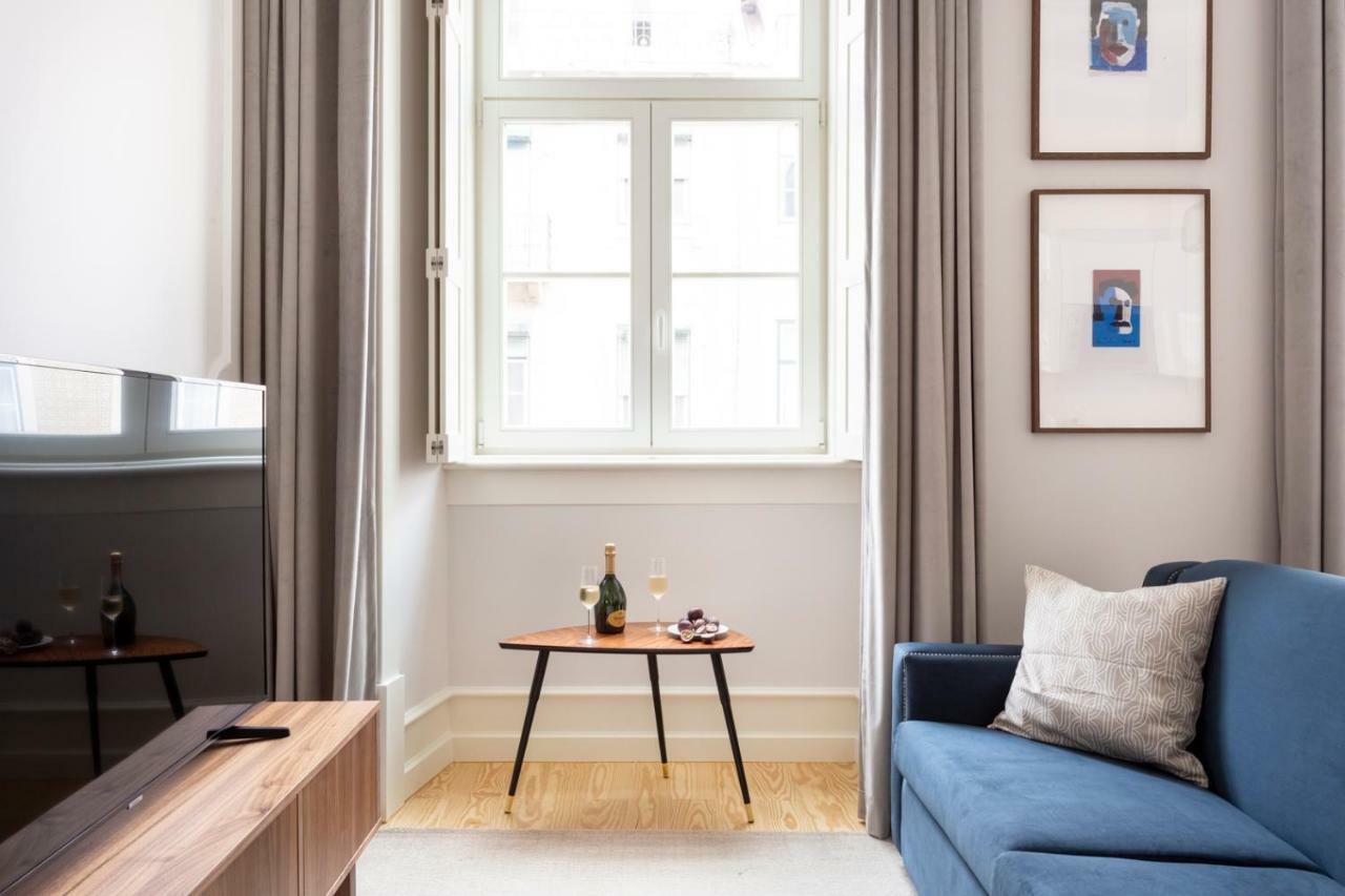 Joivy Wonderful 2Br Flat In The City Centre Lisbon Luaran gambar