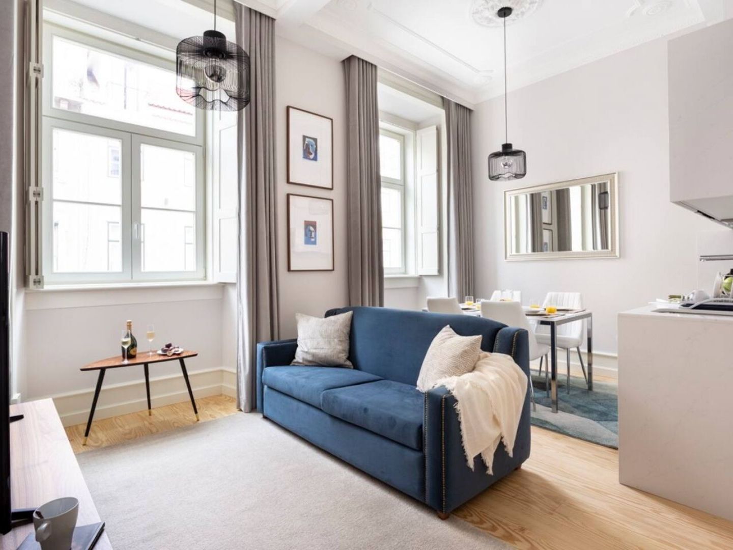 Joivy Wonderful 2Br Flat In The City Centre Lisbon Luaran gambar