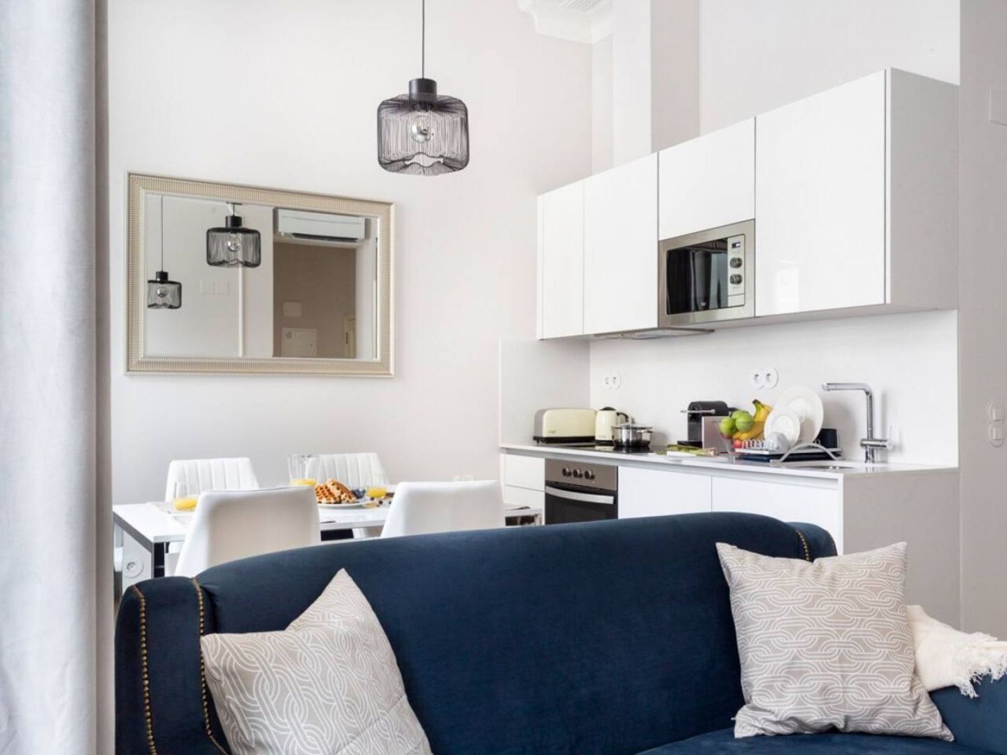 Joivy Wonderful 2Br Flat In The City Centre Lisbon Luaran gambar